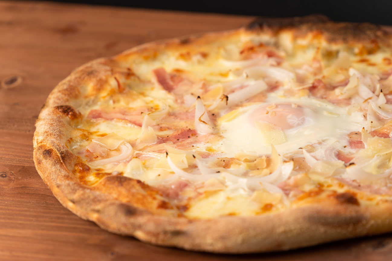 Pizzeria_SaTrigo_Marratxi_Pizza_Carbonara-01-2 Pizzeria SaTrigo Marratxi Pizza Carbonara 01 2