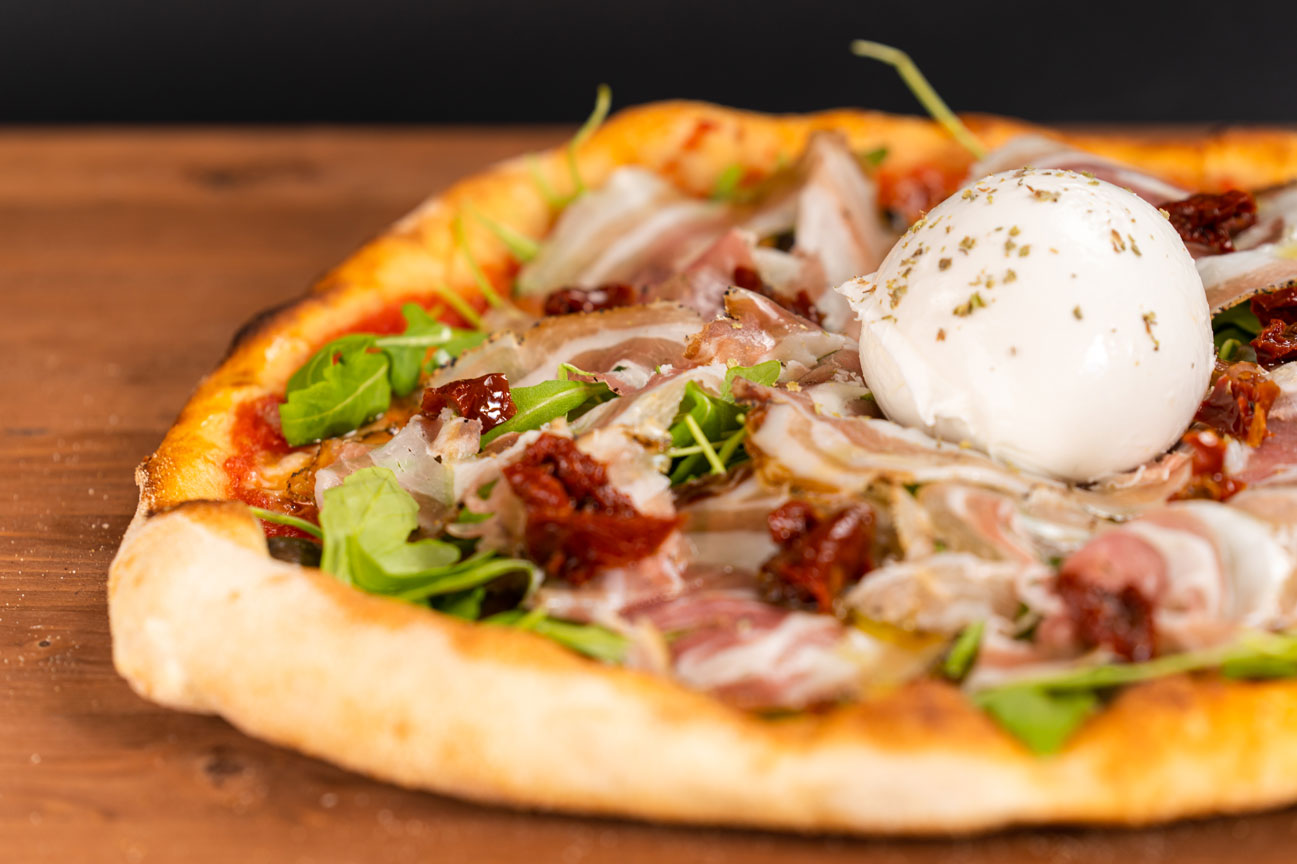 Pizzeria_SaTrigo_Marratxi_Pizza_Gustosa-01-2 Pizzeria SaTrigo Marratxi Pizza Gustosa 01 2